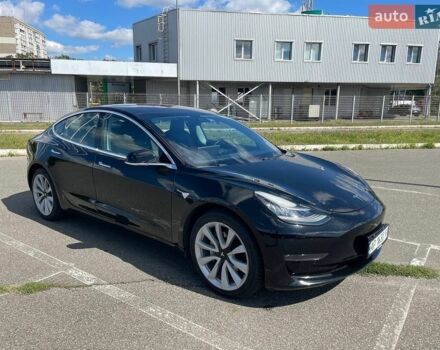 Чорний Тесла Модель 3, об'ємом двигуна 0 л та пробігом 147 тис. км за 16700 $, фото 4 на Automoto.ua