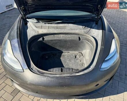 Черный Тесла Модель 3, объемом двигателя 0 л и пробегом 255 тыс. км за 12500 $, фото 11 на Automoto.ua