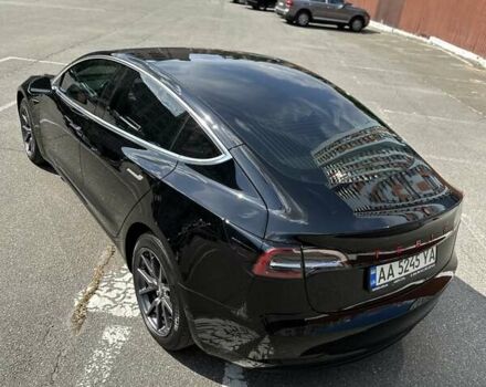 Чорний Тесла Модель 3, об'ємом двигуна 0 л та пробігом 65 тис. км за 18500 $, фото 26 на Automoto.ua