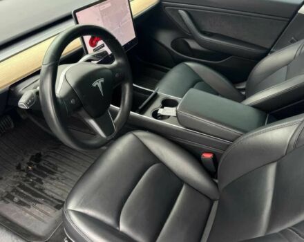 Черный Тесла Модель 3, объемом двигателя 0 л и пробегом 31 тыс. км за 12400 $, фото 7 на Automoto.ua