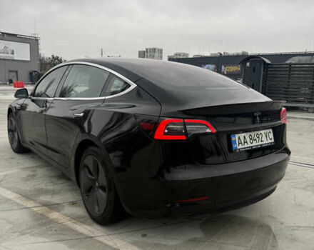 Черный Тесла Модель 3, объемом двигателя 0 л и пробегом 130 тыс. км за 15100 $, фото 6 на Automoto.ua
