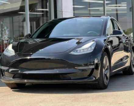 Чорний Тесла Модель 3, об'ємом двигуна 0 л та пробігом 49 тис. км за 5100 $, фото 2 на Automoto.ua