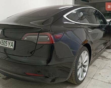 Тесла Модель 3 2018 у Умани на Automoto.ua Чорний Тесла Модель 3, об'ємом двигуна 0 л та пробігом 201 тис. км за 19000 $, фото 92 на Automoto.ua