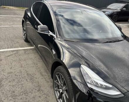 Чорний Тесла Модель 3, об'ємом двигуна 0 л та пробігом 114 тис. км за 15120 $, фото 4 на Automoto.ua