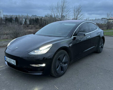 Чорний Тесла Модель 3, об'ємом двигуна 0 л та пробігом 100 тис. км за 15500 $, фото 8 на Automoto.ua