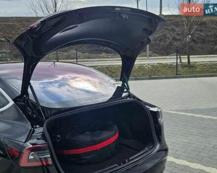Черный Тесла Модель 3, объемом двигателя 0 л и пробегом 205 тыс. км за 17500 $, фото 14 на Automoto.ua