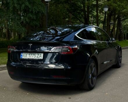 Чорний Тесла Модель 3, об'ємом двигуна 0 л та пробігом 65 тис. км за 16500 $, фото 2 на Automoto.ua