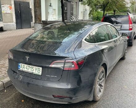 Черный Тесла Модель 3, объемом двигателя 0 л и пробегом 168 тыс. км за 14900 $, фото 5 на Automoto.ua
