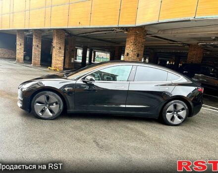 Черный Тесла Модель 3, объемом двигателя 0.44 л и пробегом 85 тыс. км за 16900 $, фото 4 на Automoto.ua