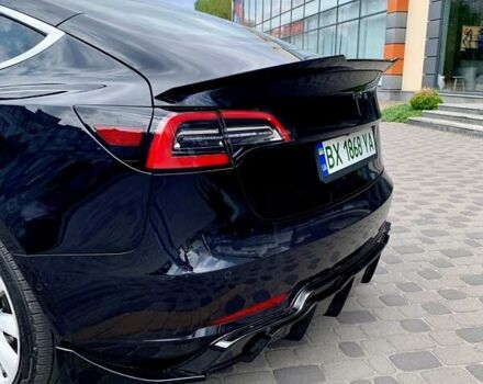 Черный Тесла Модель 3, объемом двигателя 0 л и пробегом 78 тыс. км за 23000 $, фото 4 на Automoto.ua