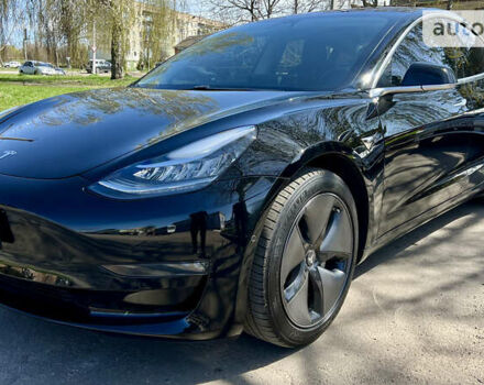 Черный Тесла Модель 3, объемом двигателя 0 л и пробегом 95 тыс. км за 20800 $, фото 14 на Automoto.ua