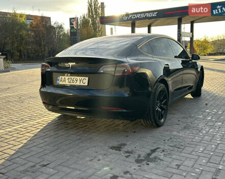 Тесла Модель 3 2018 в Каменце-Подольском на Automoto.ua Черный Тесла Модель 3, объемом двигателя 0 л и пробегом 77 тыс. км за 16200 $, фото 4 на Automoto.ua