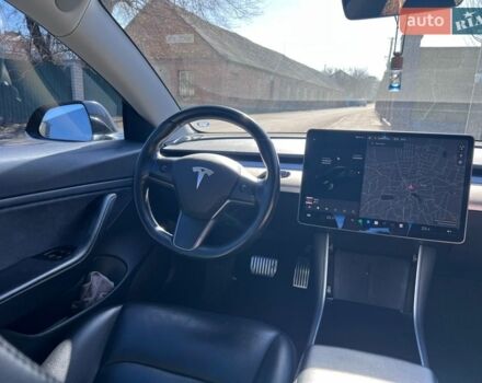 Чорний Тесла Модель 3, об'ємом двигуна 0 л та пробігом 207 тис. км за 16500 $, фото 5 на Automoto.ua