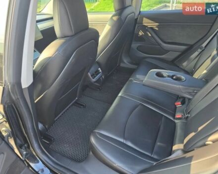 Черный Тесла Модель 3, объемом двигателя 0 л и пробегом 168 тыс. км за 14000 $, фото 4 на Automoto.ua