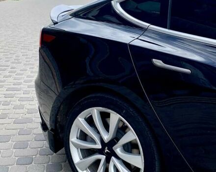 Черный Тесла Модель 3, объемом двигателя 0 л и пробегом 78 тыс. км за 23000 $, фото 10 на Automoto.ua