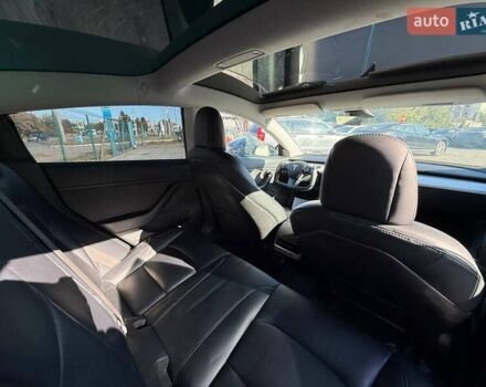 Тесла Модель 3 2018 у Луцьку на Automoto.ua Чорний Тесла Модель 3, об'ємом двигуна 0 л та пробігом 255 тис. км за 12500 $, фото 14 на Automoto.ua