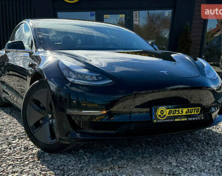 Тесла Модель 3 2018 в Коломые на Automoto.ua Черный Тесла Модель 3, объемом двигателя 0 л и пробегом 121 тыс. км за 15700 $, фото 1 на Automoto.ua