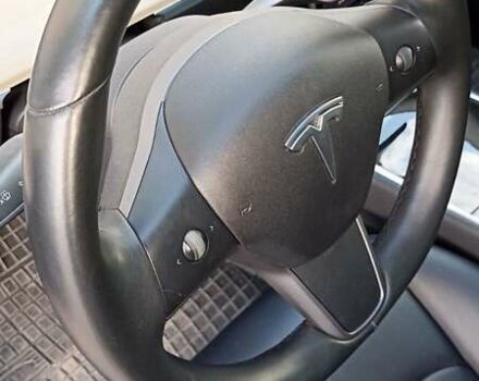 Тесла Модель 3 2018 у Умани на Automoto.ua Чорний Тесла Модель 3, об'ємом двигуна 0 л та пробігом 201 тис. км за 19000 $, фото 31 на Automoto.ua