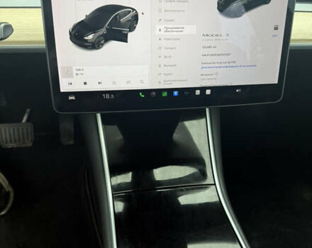 Черный Тесла Модель 3, объемом двигателя 0 л и пробегом 130 тыс. км за 15100 $, фото 34 на Automoto.ua