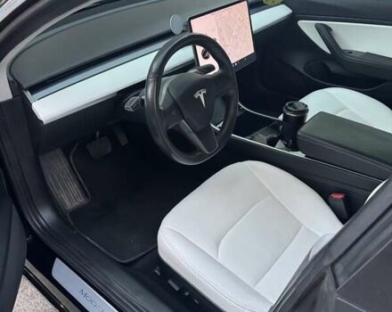 Черный Тесла Модель 3, объемом двигателя 0 л и пробегом 110 тыс. км за 18500 $, фото 6 на Automoto.ua