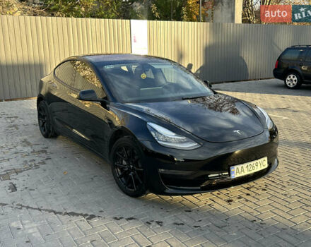 Черный Тесла Модель 3, объемом двигателя 0 л и пробегом 77 тыс. км за 15800 $, фото 2 на Automoto.ua