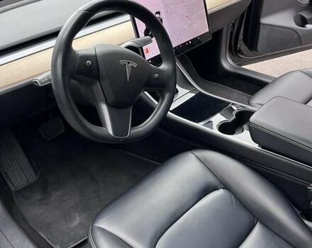 Чорний Тесла Модель 3, об'ємом двигуна 0 л та пробігом 58 тис. км за 15900 $, фото 24 на Automoto.ua