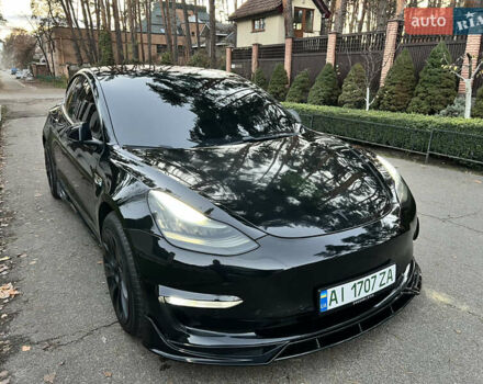Черный Тесла Модель 3, объемом двигателя 0 л и пробегом 90 тыс. км за 17500 $, фото 1 на Automoto.ua