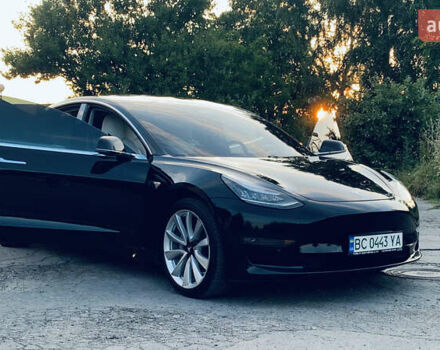 Чорний Тесла Модель 3, об'ємом двигуна 0 л та пробігом 96 тис. км за 18600 $, фото 6 на Automoto.ua