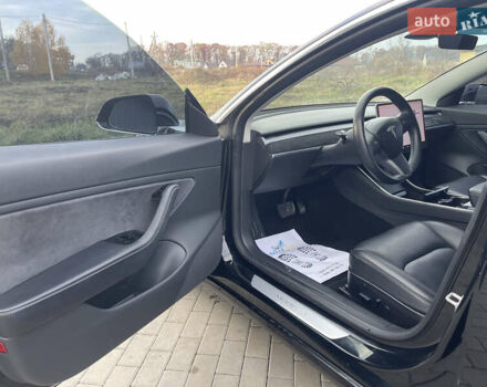 Чорний Тесла Модель 3, об'ємом двигуна 0 л та пробігом 156 тис. км за 14999 $, фото 17 на Automoto.ua