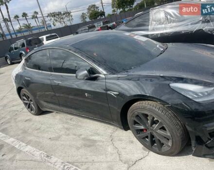 Чорний Тесла Модель 3, об'ємом двигуна 0 л та пробігом 160 тис. км за 12500 $, фото 3 на Automoto.ua