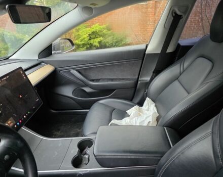 Чорний Тесла Модель 3, об'ємом двигуна 0 л та пробігом 140 тис. км за 345 $, фото 6 на Automoto.ua