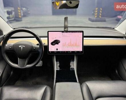Черный Тесла Модель 3, объемом двигателя 0 л и пробегом 108 тыс. км за 17900 $, фото 10 на Automoto.ua