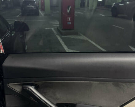 Чорний Тесла Модель 3, об'ємом двигуна 0 л та пробігом 186 тис. км за 17500 $, фото 26 на Automoto.ua