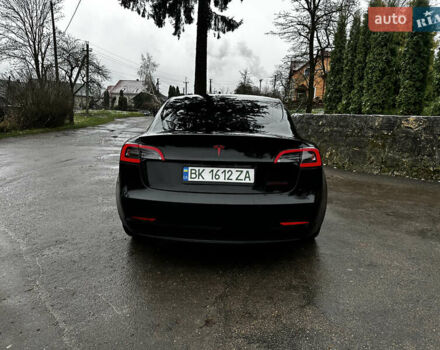 Черный Тесла Модель 3, объемом двигателя 0 л и пробегом 121 тыс. км за 21500 $, фото 6 на Automoto.ua