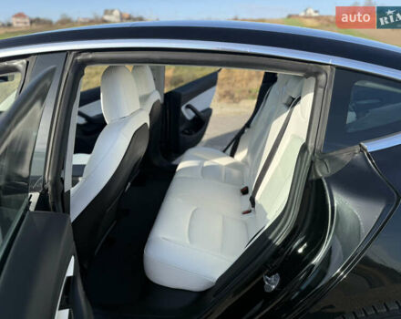 Чорний Тесла Модель 3, об'ємом двигуна 0 л та пробігом 39 тис. км за 17500 $, фото 11 на Automoto.ua