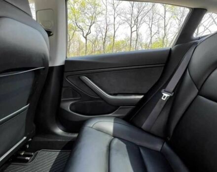 Черный Тесла Модель 3, объемом двигателя 0 л и пробегом 120 тыс. км за 17000 $, фото 7 на Automoto.ua