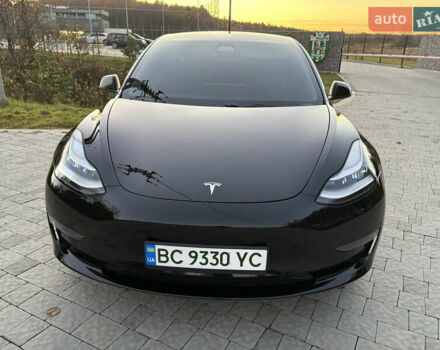 Черный Тесла Модель 3, объемом двигателя 0 л и пробегом 132 тыс. км за 14999 $, фото 2 на Automoto.ua