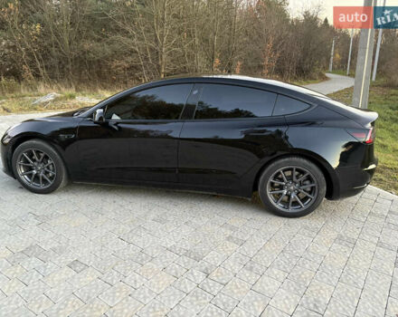 Черный Тесла Модель 3, объемом двигателя 0 л и пробегом 132 тыс. км за 14999 $, фото 17 на Automoto.ua