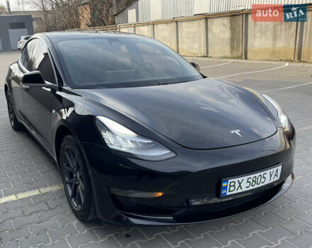 Чорний Тесла Модель 3, об'ємом двигуна 0 л та пробігом 165 тис. км за 15500 $, фото 2 на Automoto.ua