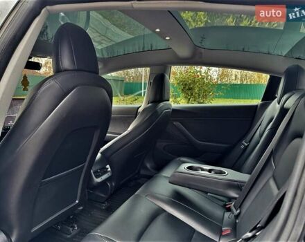 Черный Тесла Модель 3, объемом двигателя 0 л и пробегом 92 тыс. км за 21800 $, фото 6 на Automoto.ua