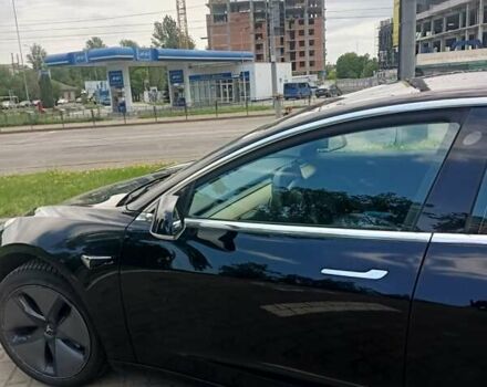 Тесла Модель 3 2019 в Львове на Automoto.ua Черный Тесла Модель 3, объемом двигателя 0 л и пробегом 185 тыс. км за 16800 $, фото 8 на Automoto.ua