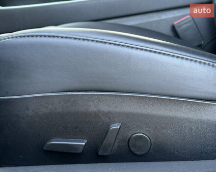 Черный Тесла Модель 3, объемом двигателя 0 л и пробегом 69 тыс. км за 15100 $, фото 9 на Automoto.ua