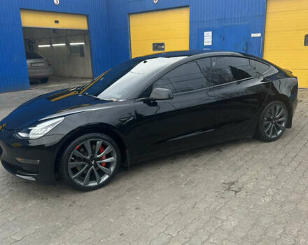 Черный Тесла Модель 3, объемом двигателя 0 л и пробегом 145 тыс. км за 18000 $, фото 1 на Automoto.ua
