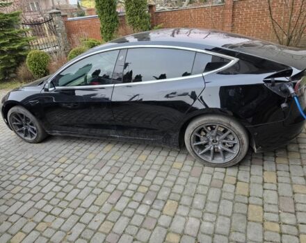 Чорний Тесла Модель 3, об'ємом двигуна 0 л та пробігом 140 тис. км за 345 $, фото 8 на Automoto.ua