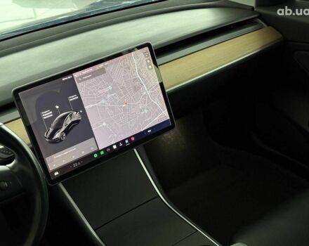 Черный Тесла Модель 3, объемом двигателя 0 л и пробегом 120 тыс. км за 16940 $, фото 8 на Automoto.ua