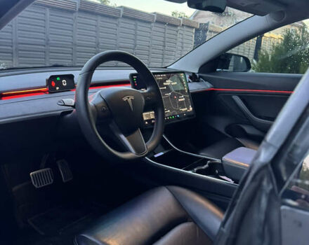 Черный Тесла Модель 3, объемом двигателя 0 л и пробегом 142 тыс. км за 15500 $, фото 17 на Automoto.ua
