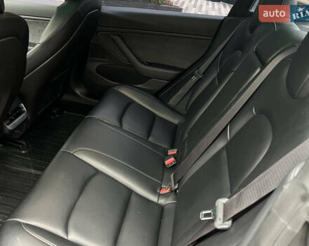 Черный Тесла Модель 3, объемом двигателя 0 л и пробегом 93 тыс. км за 15600 $, фото 47 на Automoto.ua