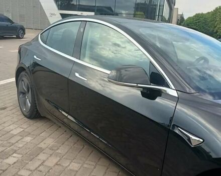 Тесла Модель 3 2019 в Львове на Automoto.ua Черный Тесла Модель 3, объемом двигателя 0 л и пробегом 185 тыс. км за 16800 $, фото 1 на Automoto.ua