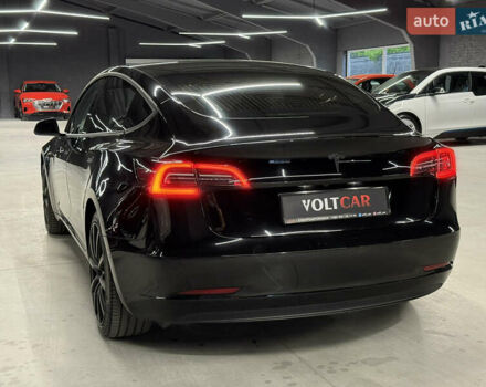 Черный Тесла Модель 3, объемом двигателя 0 л и пробегом 209 тыс. км за 17900 $, фото 36 на Automoto.ua