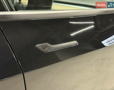 Черный Тесла Модель 3, объемом двигателя 0 л и пробегом 209 тыс. км за 17900 $, фото 8 на Automoto.ua